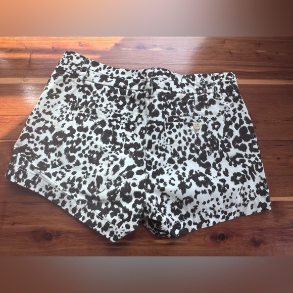 J.crew vintage snow leopard animal print chino shorts size 2 - Picture 5 of 5